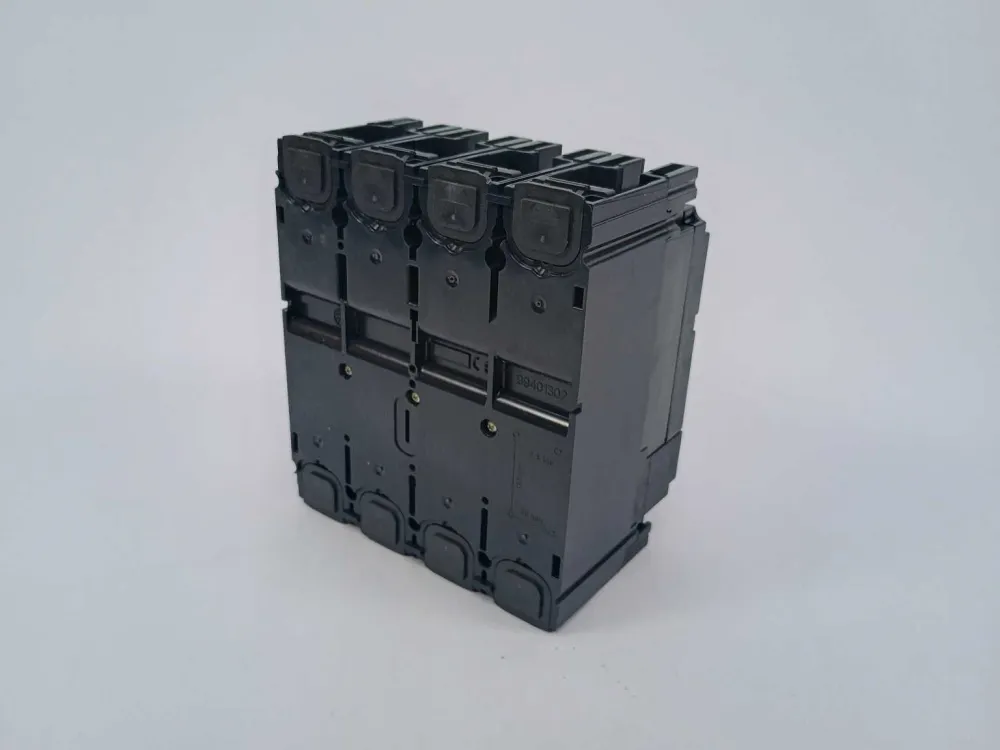 Schneider Electric LV431131 – Compact NSX 250B kompakt kredsløbsbryder
