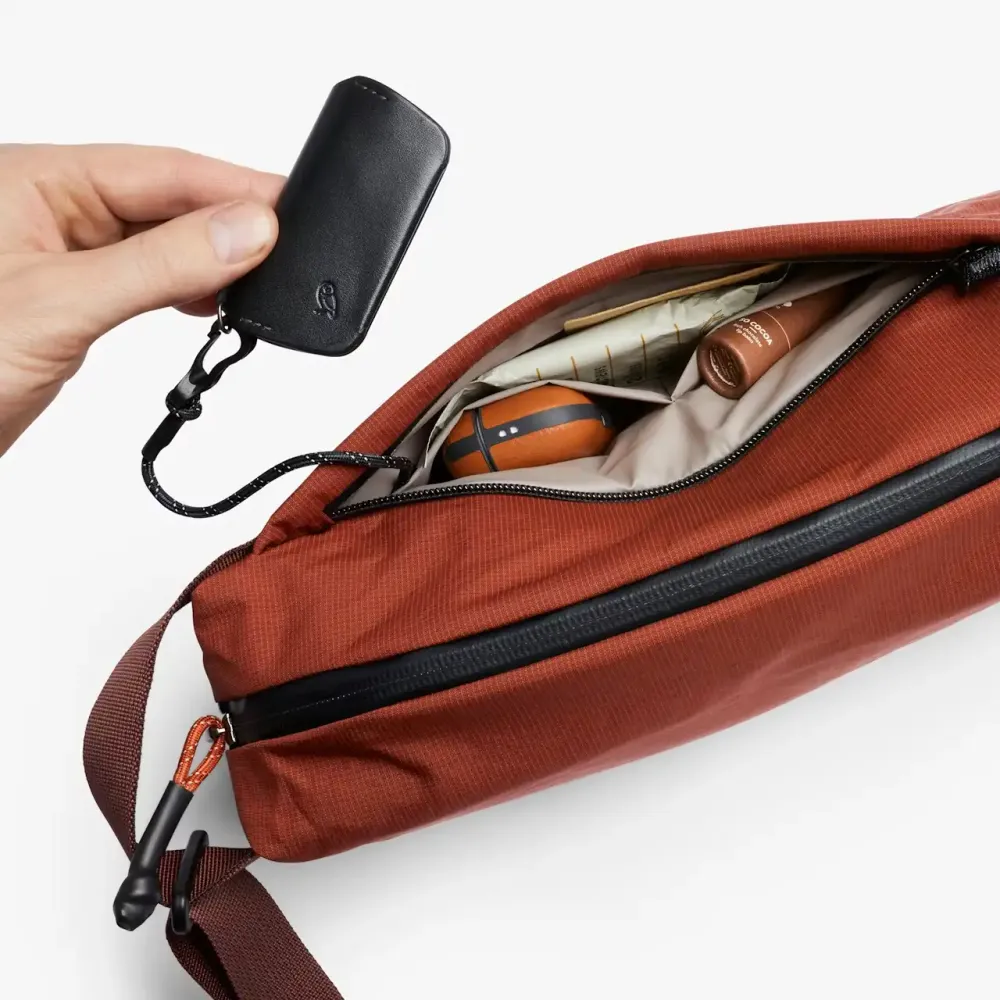 Bellroy Lite Sling - Clay