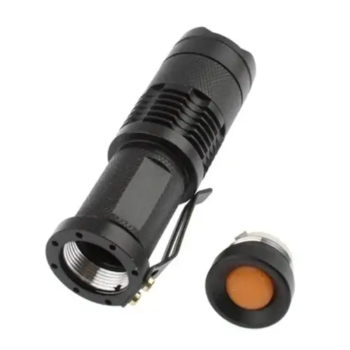 Zoombar LED-lommelygte med CREE Q3 og 180 lumen